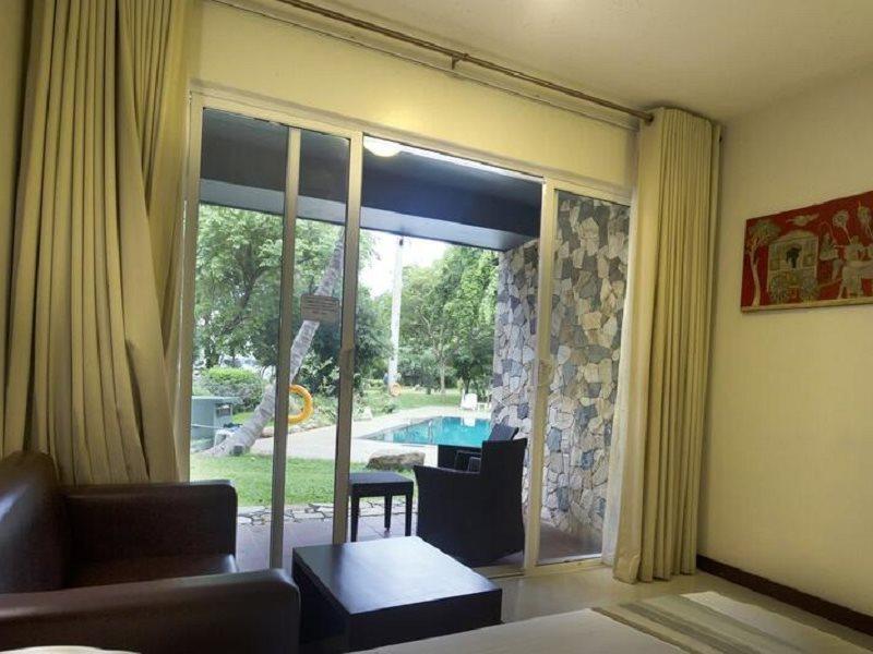 Miridiya Lake Resort Holambra Exterior foto